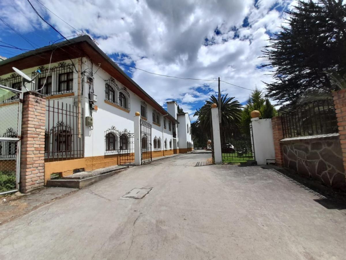 Hotel Casa De Peregrinos Ipiales Exterior foto